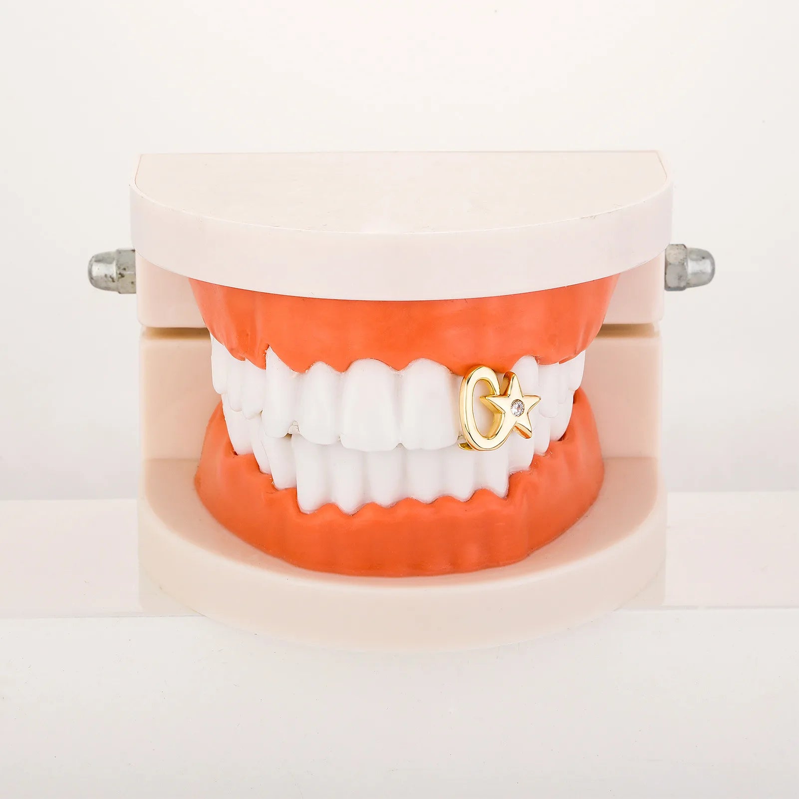 Iced Shooting Star Tooth Grillz