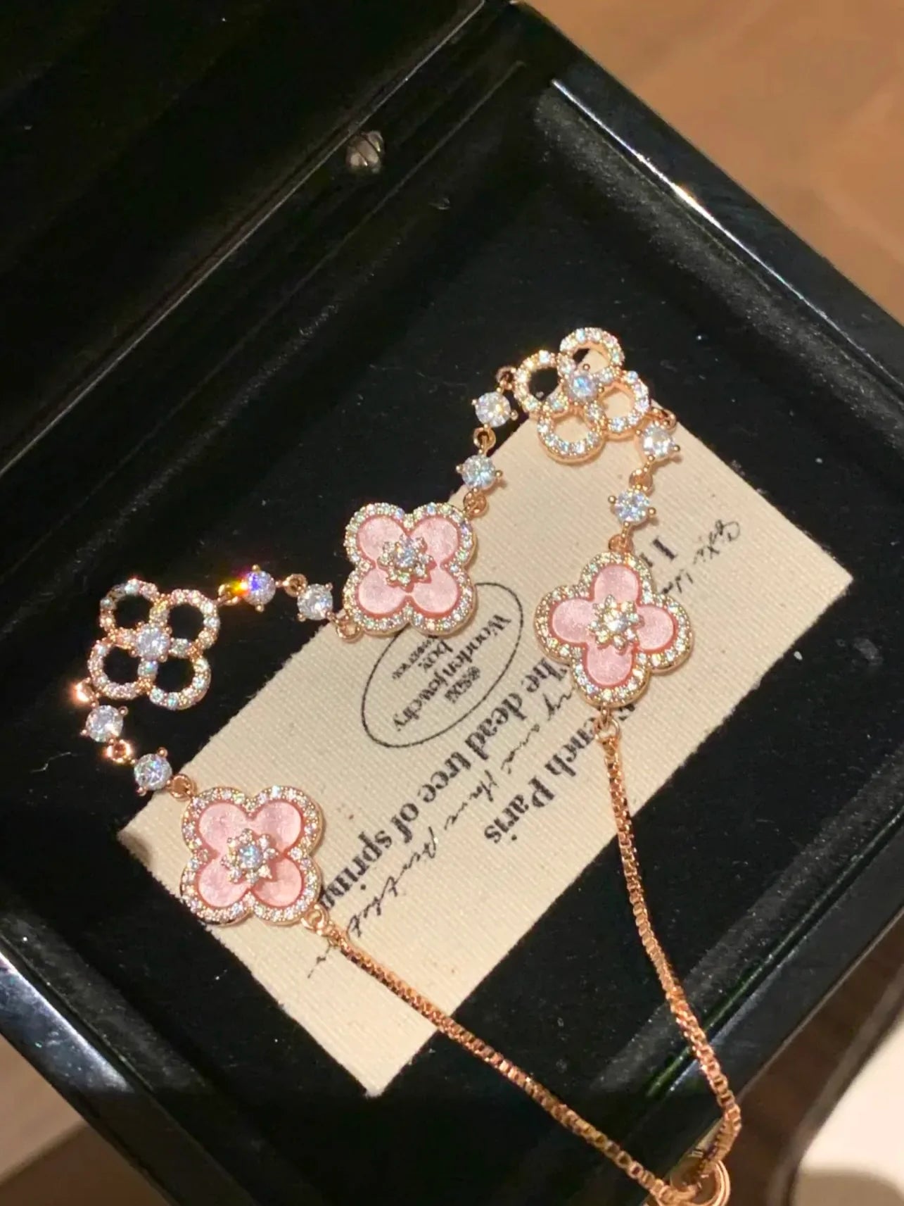 SAKURA CLOVER BRACELET