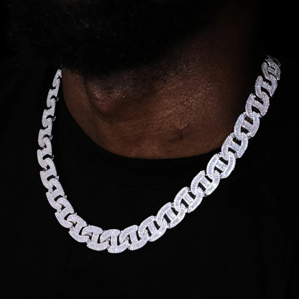 16mm Baguette Chain Link Necklace