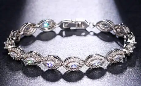 Clustered Geometric Tennis Bracelet
