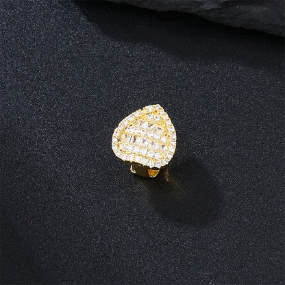 Luxe Iced Heart Tooth Grillz