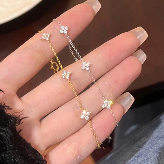 Dainty Flower Bracelet