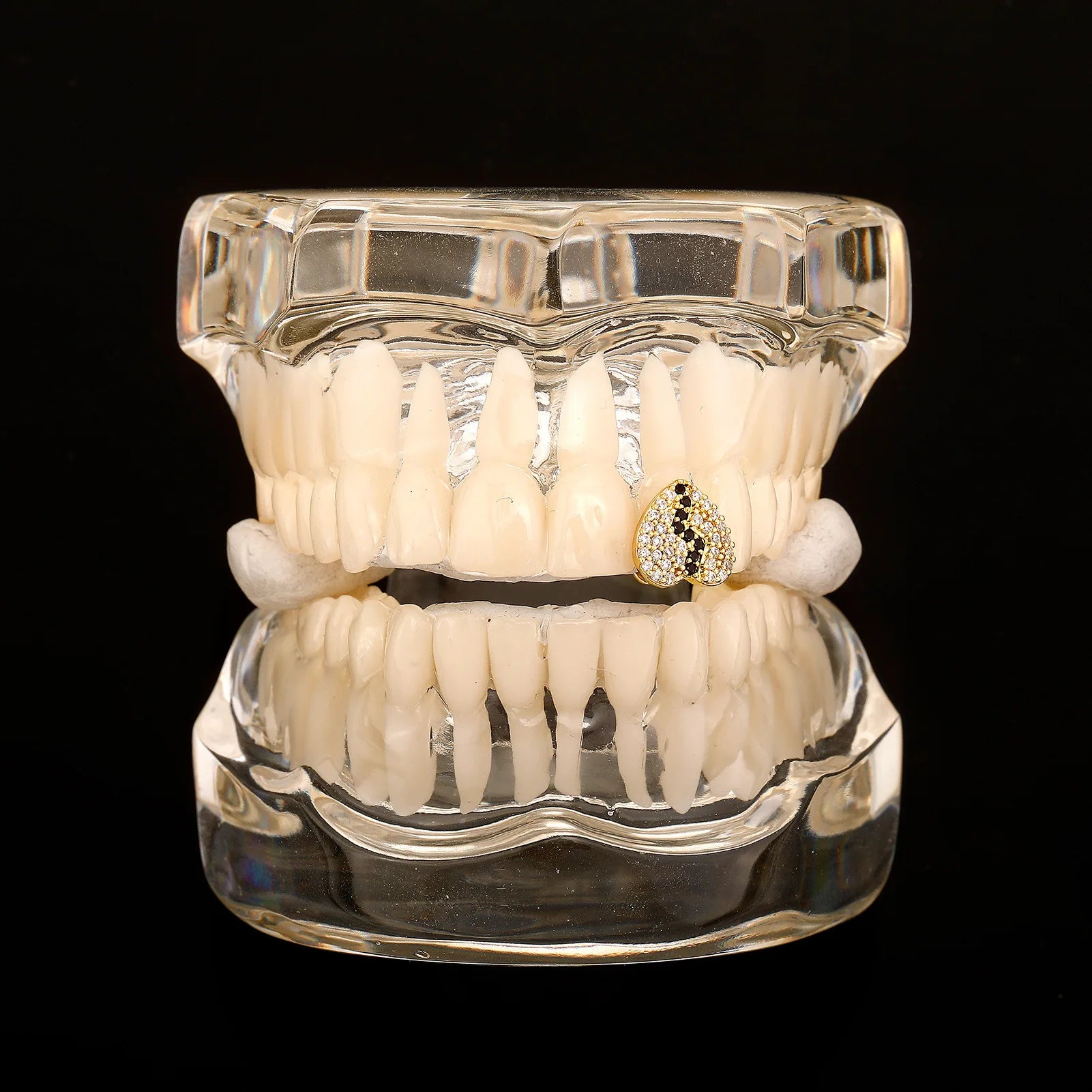 Iced Heartbroken Tooth Grillz