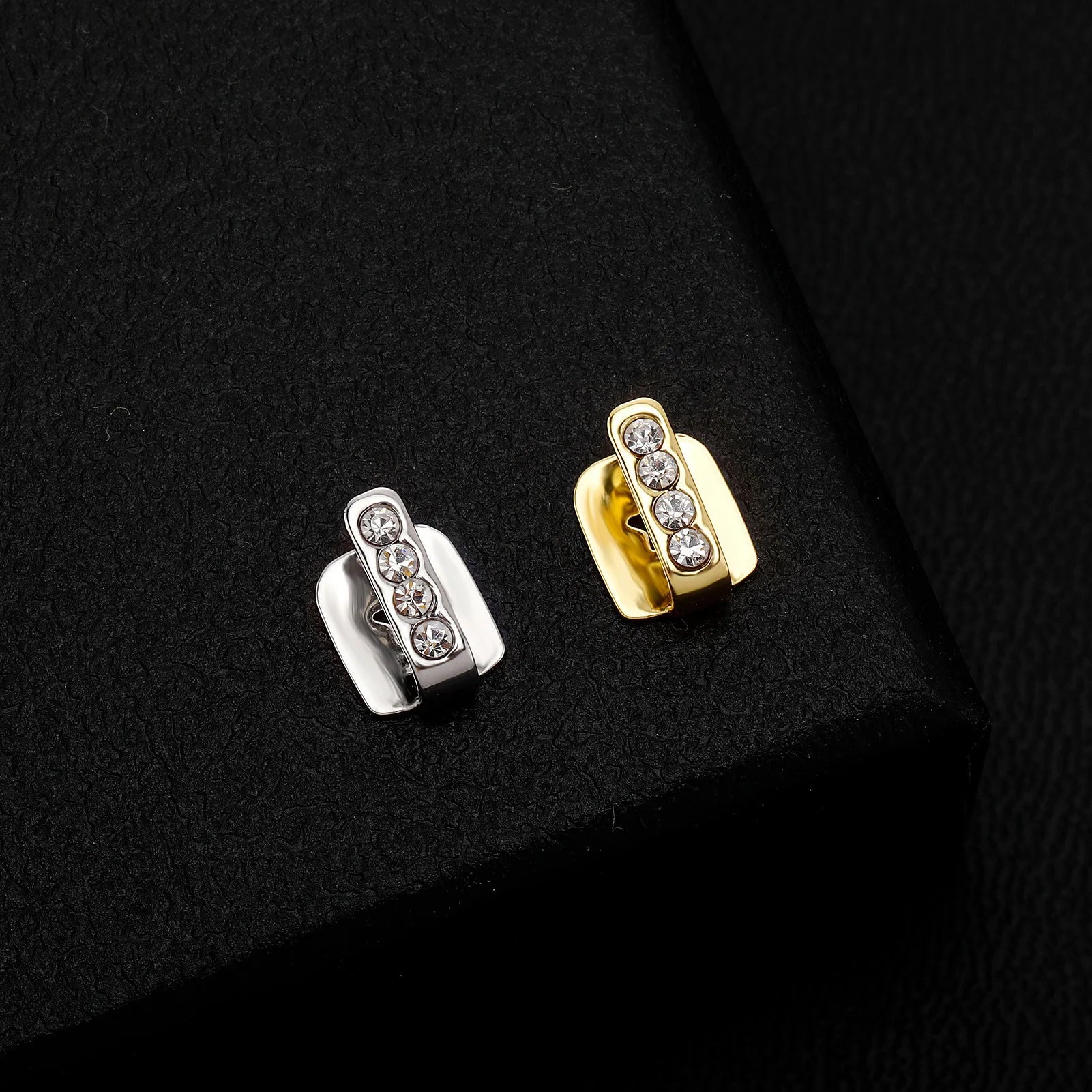 Iced Line Tooth Grillz