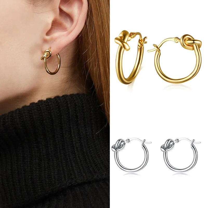 KNOT HOOP EARRING