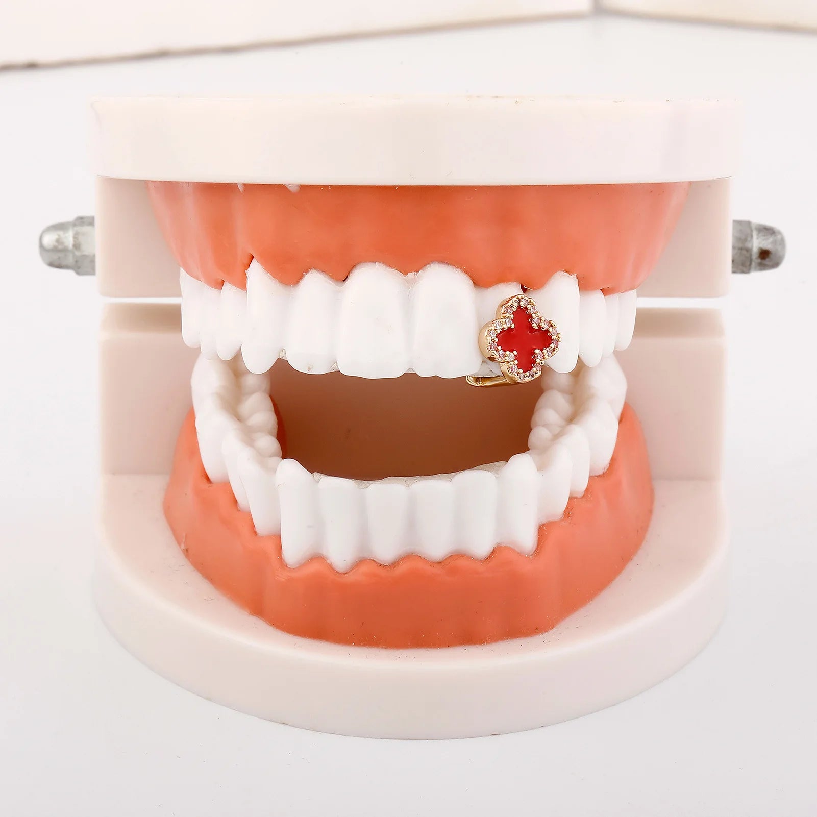 Iced Clover Tooth Grillz
