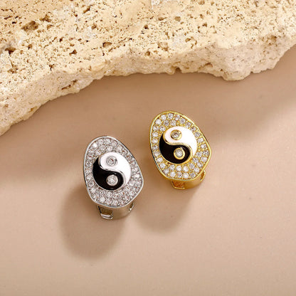 Iced Yin Yang Tooth Grillz