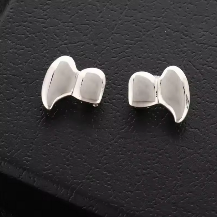 Plated Dual Tooth Set Grillz Canines